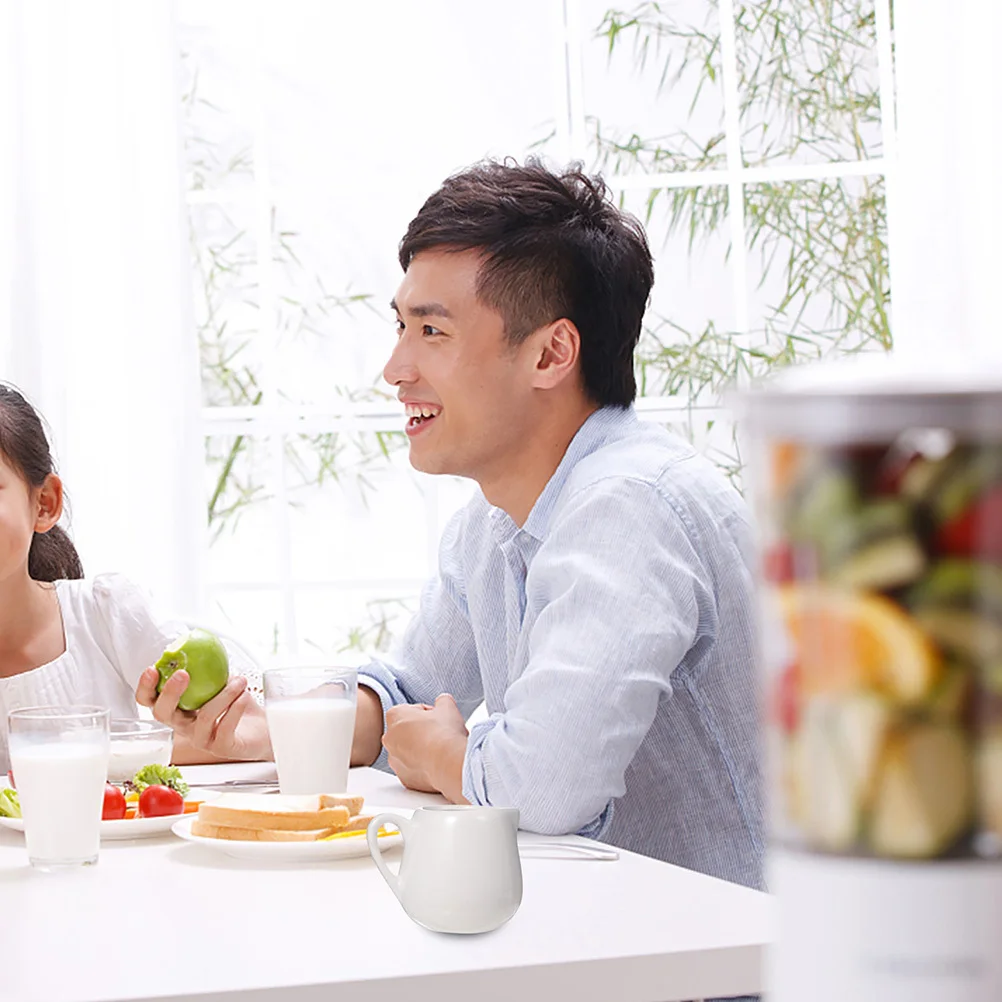 6 Pcs Sauce Dish with Handle Jug Cream Porcelain Jugs Milk Kitchen Container Ceramic
6 Pcs Sauce Dish with Handle Jug Cream Porcelain Jugs Milk Kitchen Container Ceramic