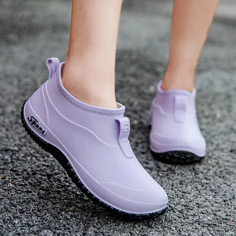 New Warm Rain Boots Women Non-slip Low-top Water Shoes Fashionable Waterproof and Wear-resistant Work Shoes Trendy Rubber Shoes 
New Warm Rain Boots Women Non-slip Low-top Water Shoes Fashionable Waterproof and Wear-resistant Work Shoes Trendy Rubber Shoes