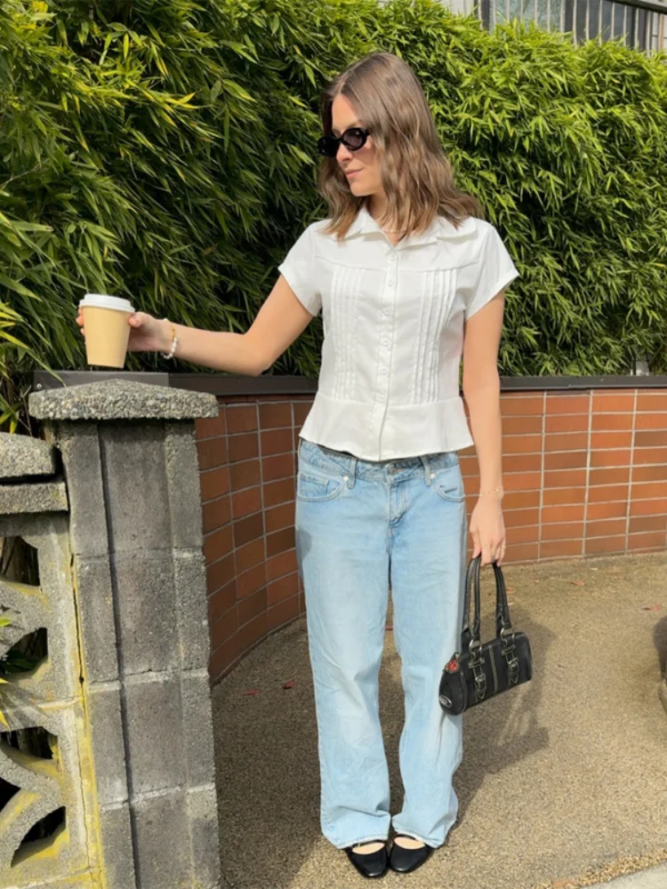 Solid Fitted Waist Short Sleeve Shirt Women Elegant Lapel Pleated Detail Button Down Blouse 2026 New Daily Office Commute Tops
Solid Fitted Waist Short Sleeve Shirt Women Elegant Lapel Pleated Detail Button Down Blouse 2026 New Daily Office Commute Tops