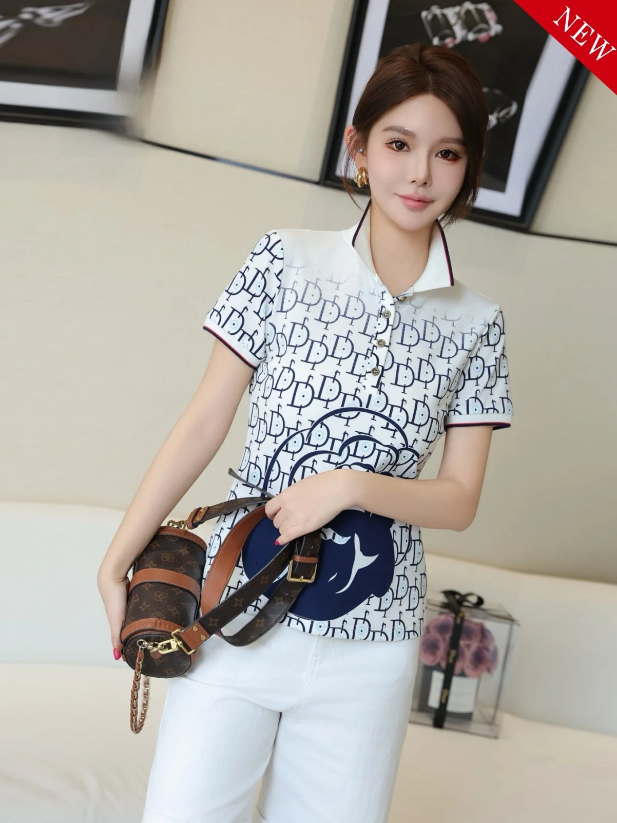 Slim Fit Summer New Casual Versatile Letter Short Sleeve Turn-down Collar T-shirt Ladies Fashion Shirt Daily Wear Polyes...
Slim Fit Summer New Casual Versatile Letter Short Sleeve Turn-down Collar T-shirt Ladies Fashion Shirt Daily Wear Polyes...