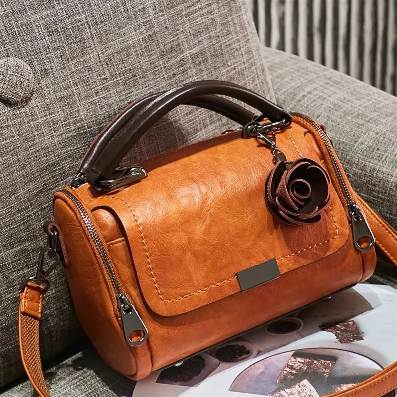 Leather women bag 2025 new senior ladies commuter large capacity Bowling package work every shoulder crossbody Boston bag
Leather women bag 2025 new senior ladies commuter large capacity Bowling package work every shoulder crossbody Boston bag