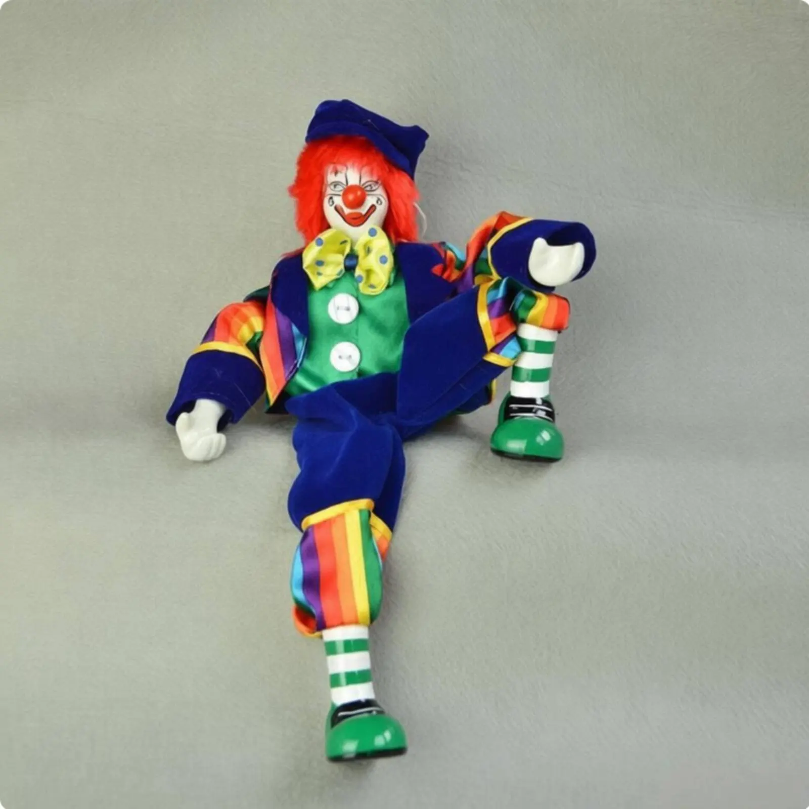 Dangling Leg Clown Doll Handmade Sitting Clown Doll Shelf Sitter Decoration Collectible House Decoration Vintage Design
Dangling Leg Clown Doll Handmade Sitting Clown Doll Shelf Sitter Decoration Collectible House Decoration Vintage Design