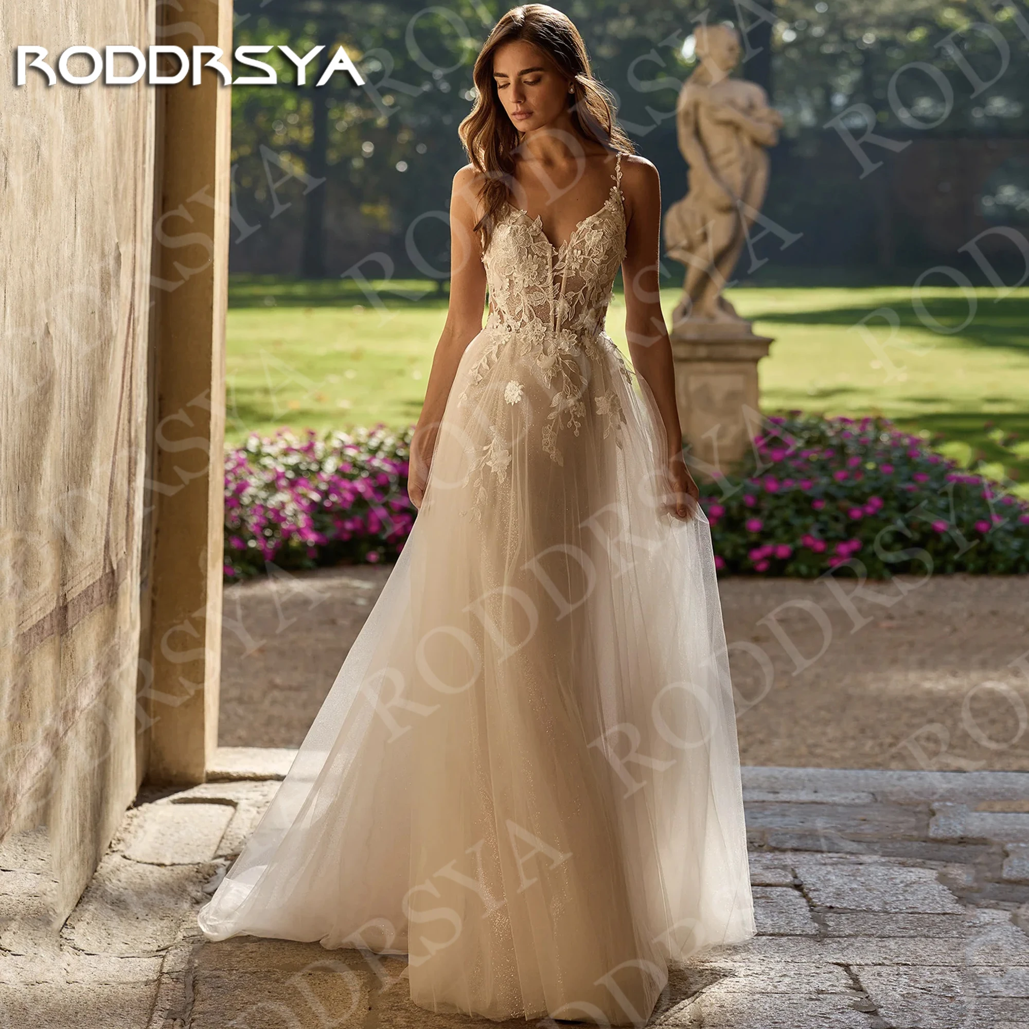 RODDRSYA Sparkly Tulle Wedding Dress A Line Lace Romantic Bohemian V Neck Appliques Bridal Dresses Spaghetti Straps Customized
RODDRSYA Sparkly Tulle Wedding Dress A Line Lace Romantic Bohemian V Neck Appliques Bridal Dresses Spaghetti Straps Customized