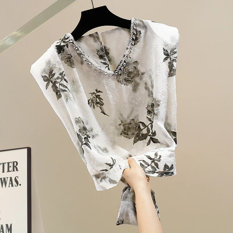 Sexy Faionable Heavy Du Zipper Ba Knot Small irt Design Slim Fit Top Trendy Women's Lace irt V-ne ort
Sexy Faionable Heavy Du Zipper Ba Knot Small irt Design Slim Fit Top Trendy Women's Lace irt V-ne ort