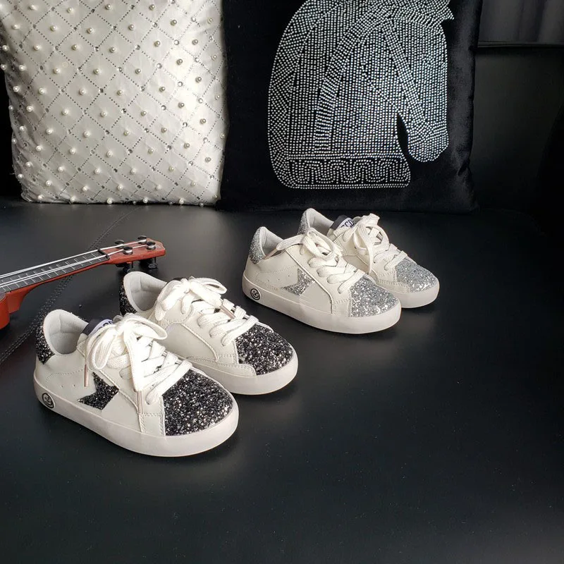 Kids All Season New Skate Shoe Fashion Sequin Girl Casual Sole Lace Up Parent-child Sneakers Children Non Slip Durable Kids Shoe
Kids All Season New Skate Shoe Fashion Sequin Girl Casual Sole Lace Up Parent-child Sneakers Children Non Slip Durable Kids Shoe