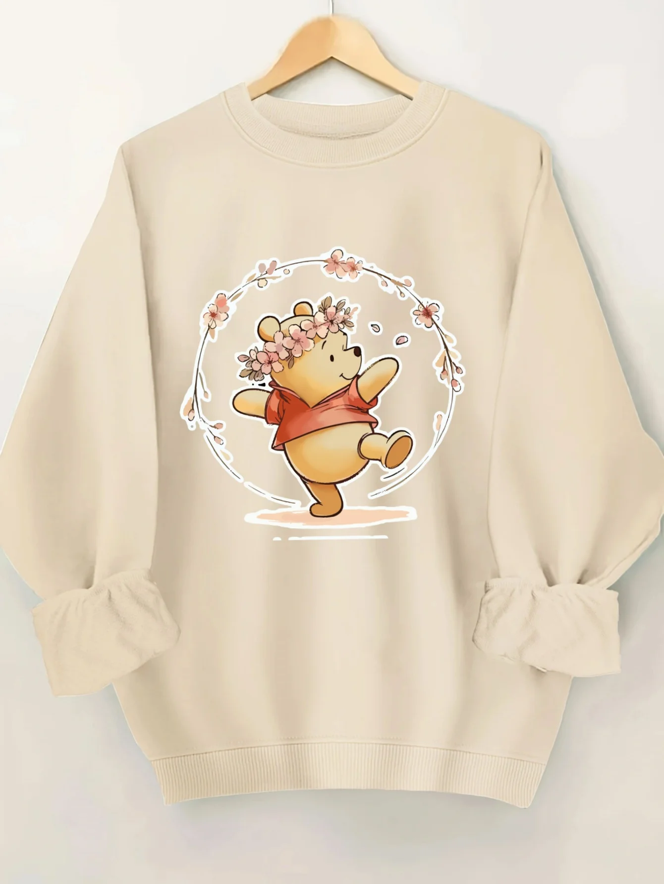 Толстовка Disney Winnie The Pooh Sakura Dance с очаровательным цветочным принтом и изображением короны, повседневная одежда из мягкого флиса
Толстовка Disney Winnie The Pooh Sakura Dance с очаровательным цветочным принтом и изображением короны, повседневная одежда из мягкого флиса