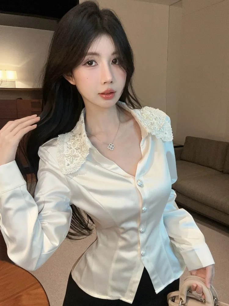 Elegant Long Sleeve T-Shirt Women's Spring Summer Slim Fit Embellished Lace Patchwork Heavy Embroidery Waist Cinching Top
Elegant Long Sleeve T-Shirt Women's Spring Summer Slim Fit Embellished Lace Patchwork Heavy Embroidery Waist Cinching Top