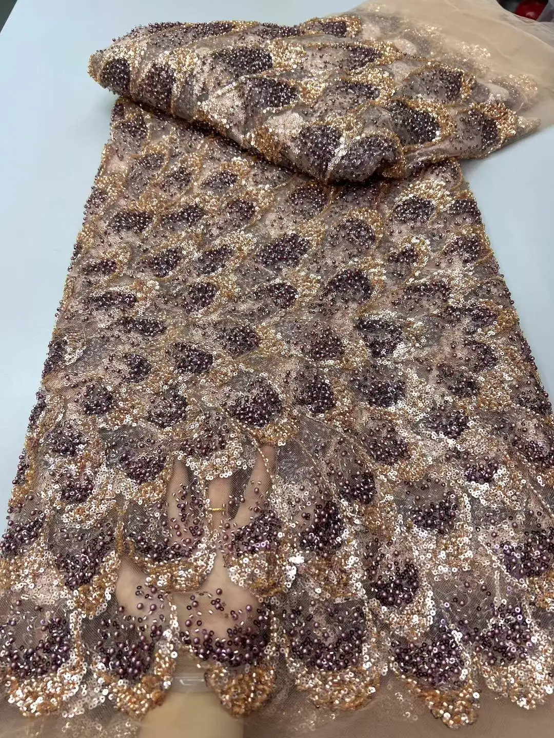 Handmade Beaded Lace Fabric Embroidery Lace Beads Nigerian Sequins Embroidery Mesh Lace Fabrics For Wedding Dresses Party
Handmade Beaded Lace Fabric Embroidery Lace Beads Nigerian Sequins Embroidery Mesh Lace Fabrics For Wedding Dresses Party