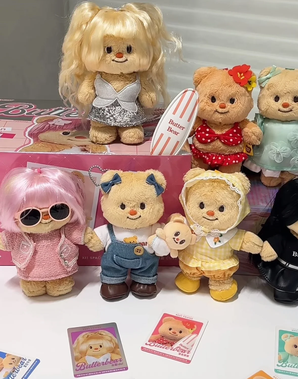 Подлинная глухая коробка серии OOTD In Spot Butterbear, модные настольные украшения, загадочная коробка, виниловая плюшевая кукла, общий наряд на каждый день
Подлинная глухая коробка серии OOTD In Spot Butterbear, модные настольные украшения, загадочная коробка, виниловая плюшевая кукла, общий наряд на каждый день