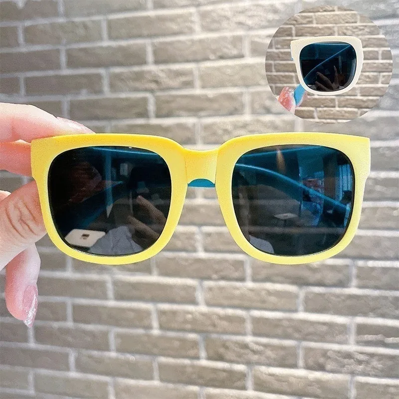 Folding Kids Sunglasses for Boys Girls Vintage Sports Square Children Shades Glasses UV400 Outdoor Baby Sun Protection Eyewear
Folding Kids Sunglasses for Boys Girls Vintage Sports Square Children Shades Glasses UV400 Outdoor Baby Sun Protection Eyewear