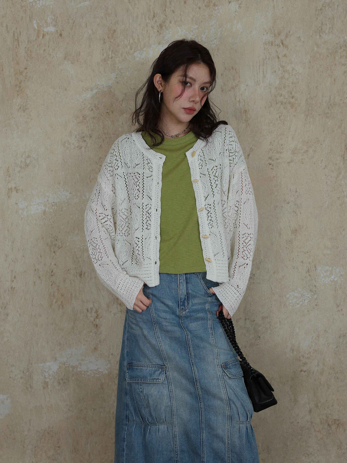 DR Linen Rayon Knitted Fabric Heavyweight Hollow out Design Wood Button round Neck Open Cardigan Women's Spring Top Vintage
DR Linen Rayon Knitted Fabric Heavyweight Hollow out Design Wood Button round Neck Open Cardigan Women's Spring Top Vintage