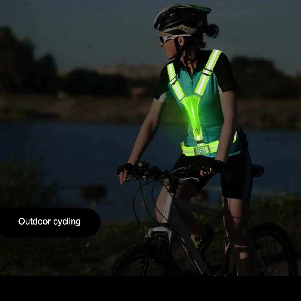 Signal Light Reflective Vest Wear Resistant Breathable Cycling Vest Convenient Phone Key Pouch Elastic LED Vest Outdoor
Signal Light Reflective Vest Wear Resistant Breathable Cycling Vest Convenient Phone Key Pouch Elastic LED Vest Outdoor
