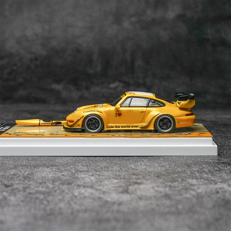 Diecast 1/64 Scale Alloy RWB 993 964 Car Model Ornament Souvenir Display Collection Hobby Gift
Diecast 1/64 Scale Alloy RWB 993 964 Car Model Ornament Souvenir Display Collection Hobby Gift
