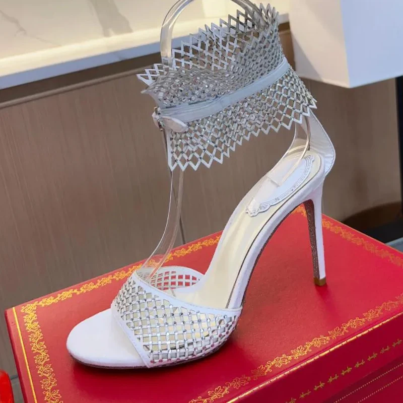 Женские босоножки на шпильке с белыми кристаллами и открытым круглым носком, лето 2026, пикантные туфли на высоком каблуке с пряжкой и ремешком на щиколотке со стразами
Женские босоножки на шпильке с белыми кристаллами и открытым круглым носком, лето 2026, пикантные туфли на высоком каблуке с пряжкой и ремешком на щиколотке со стразами