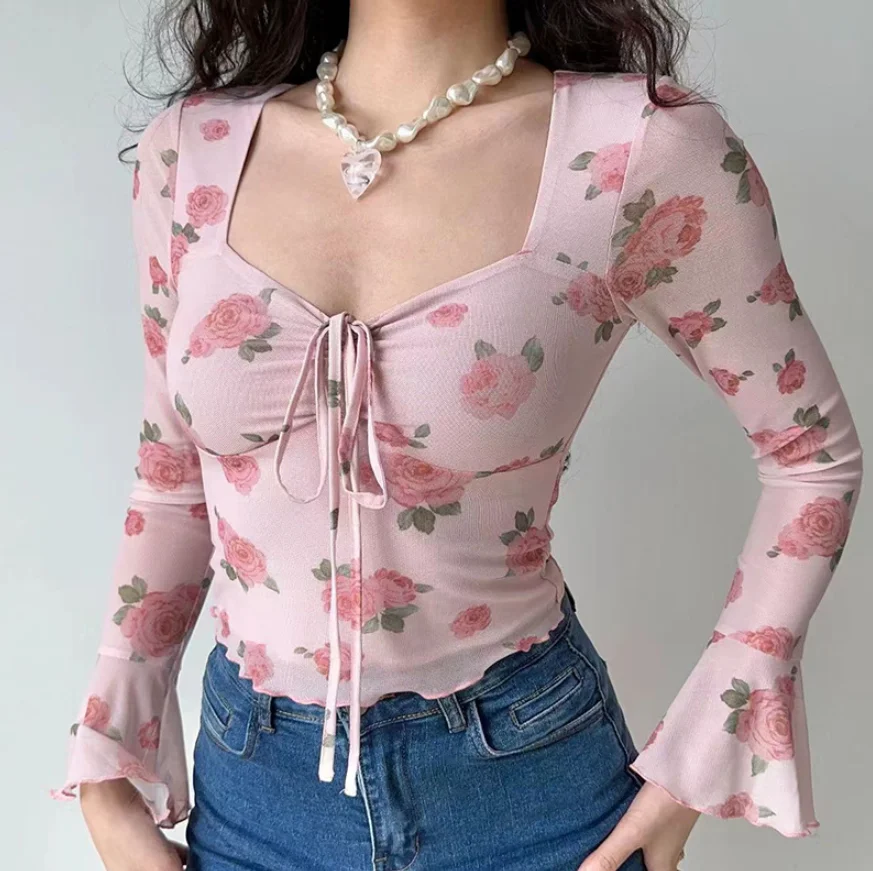 Mesh Floral Print Square Neck Shirt for Women Summer Wear Personalized Street Women's Fashion Sexy Slim Flared Sleeved Top
Mesh Floral Print Square Neck Shirt for Women Summer Wear Personalized Street Women's Fashion Sexy Slim Flared Sleeved Top