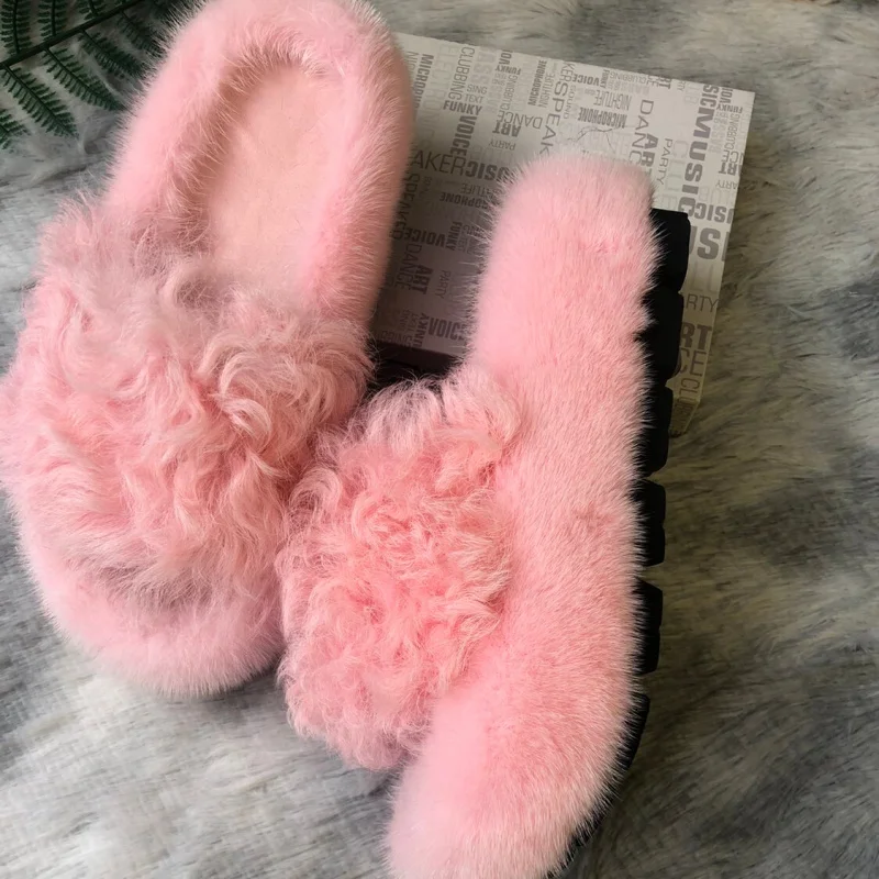 2026 New Real Mink Fur Slippers Women Wool Fur Home Slider Woman Summer Fluffy Fuzzy Flat Slides Flip Flops Female Sandals
2026 New Real Mink Fur Slippers Women Wool Fur Home Slider Woman Summer Fluffy Fuzzy Flat Slides Flip Flops Female Sandals
