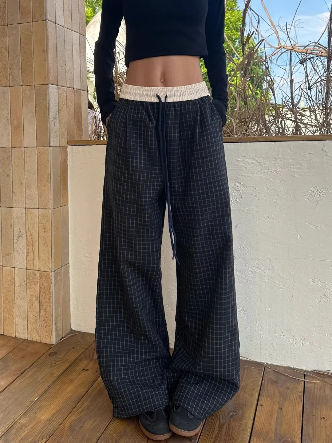 American Retro Plaid Pants Women's Spring Summer New Loose Slim Straight Lazy Sweatpants Wide Leg Sports Casual Pants
American Retro Plaid Pants Women's Spring Summer New Loose Slim Straight Lazy Sweatpants Wide Leg Sports Casual Pants