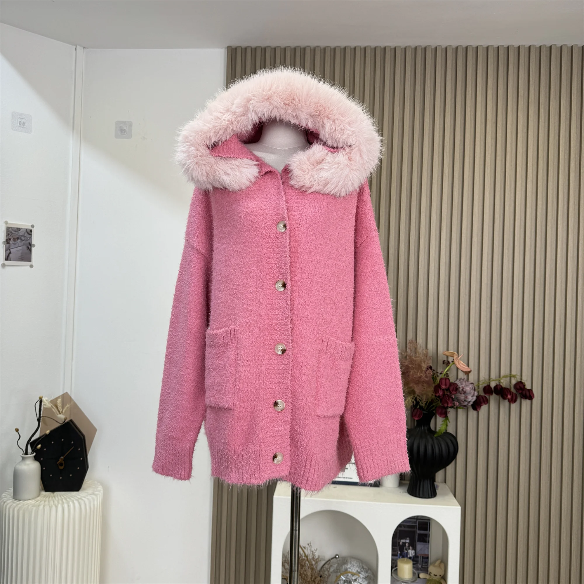 Large Fur Collar Hooded Knitted Sweater Coat Women Autumn Winter Lazy Style Loose Casual Pink Cardigan Female Clothing C101
Large Fur Collar Hooded Knitted Sweater Coat Women Autumn Winter Lazy Style Loose Casual Pink Cardigan Female Clothing C101