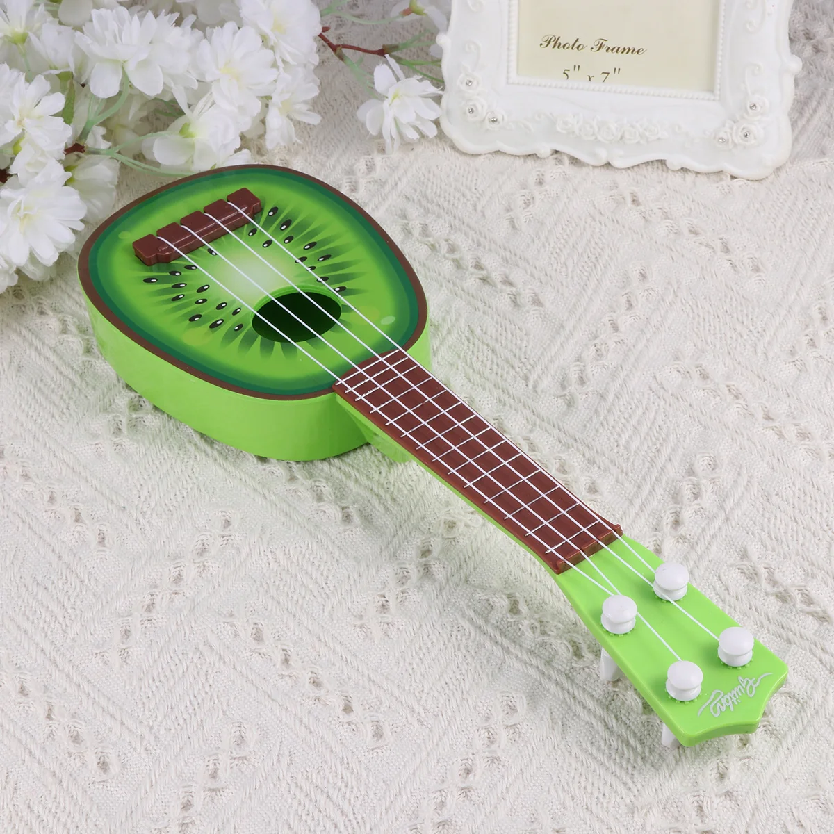 Mini Ukulele Cute Fruit Shape Small Guitar Musical Instrument Classical Ukulele Electric Guitar Educational Toys Kids
Mini Ukulele Cute Fruit Shape Small Guitar Musical Instrument Classical Ukulele Electric Guitar Educational Toys Kids