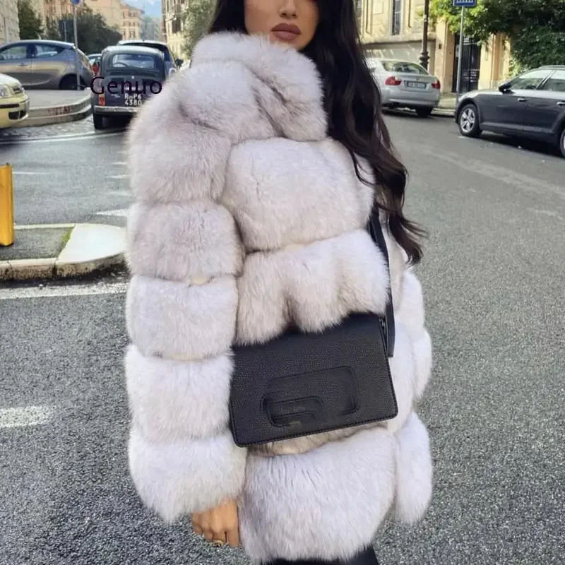 Имитация шубы из лисьего меха, роскошная женская куртка из искусственного меха, зимняя теплая верхняя одежда с толстым меховым воротником, однотонное пальто, новинка 2026 года
Имитация шубы из лисьего меха, роскошная женская куртка из искусственного меха, зимняя теплая верхняя одежда с толстым меховым воротником, однотонное пальто, новинка 2026 года