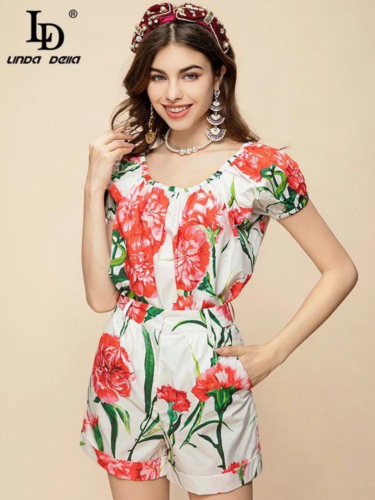 LD LINDA DELLA 2023 Fashion Designer Summer Cotton Shorts Women Shorts Set Sexy Slash neck Loose Tops and Printed Shorts Suits
LD LINDA DELLA 2023 Fashion Designer Summer Cotton Shorts Women Shorts Set Sexy Slash neck Loose Tops and Printed Shorts Suits