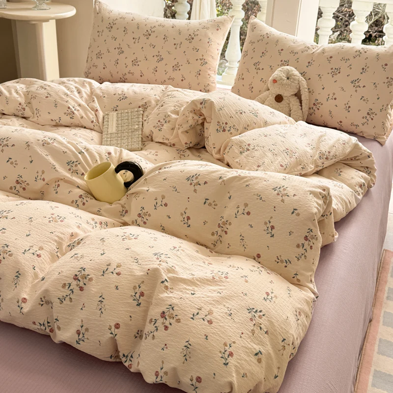 Floral Style Quilt Cover and Pillowcase Adults Kids Room Bedding Soft Blanket Cover Printed Duvets Cover Set housse de couette
Floral Style Quilt Cover and Pillowcase Adults Kids Room Bedding Soft Blanket Cover Printed Duvets Cover Set housse de couette