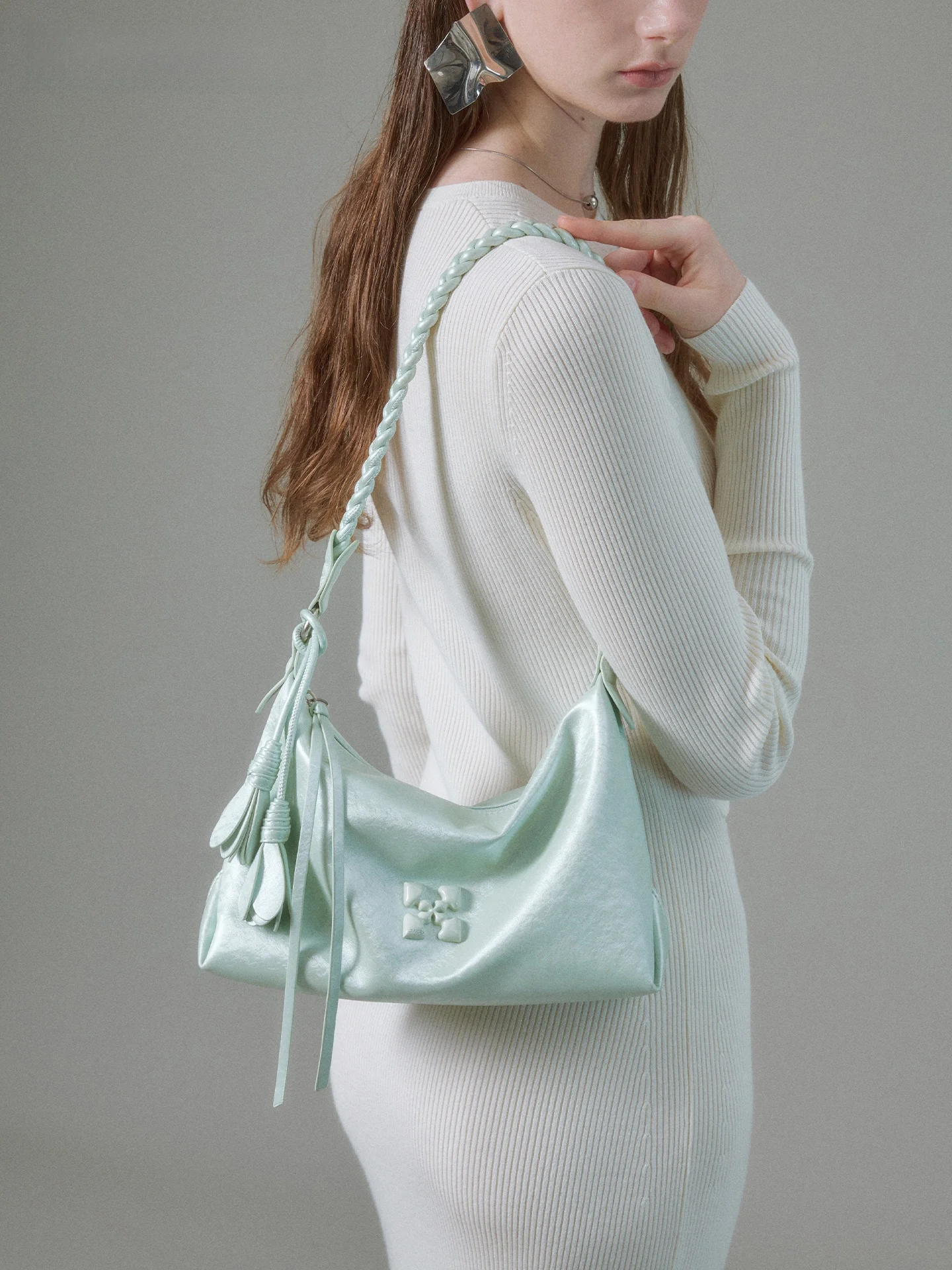 Mint Green Woven Handbag JACD Women's Summer Vacation Underarm Single Shoulder Crossbody Bag Soft Polyester Zipper Clo...
Mint Green Woven Handbag JACD Women's Summer Vacation Underarm Single Shoulder Crossbody Bag Soft Polyester Zipper Clo...