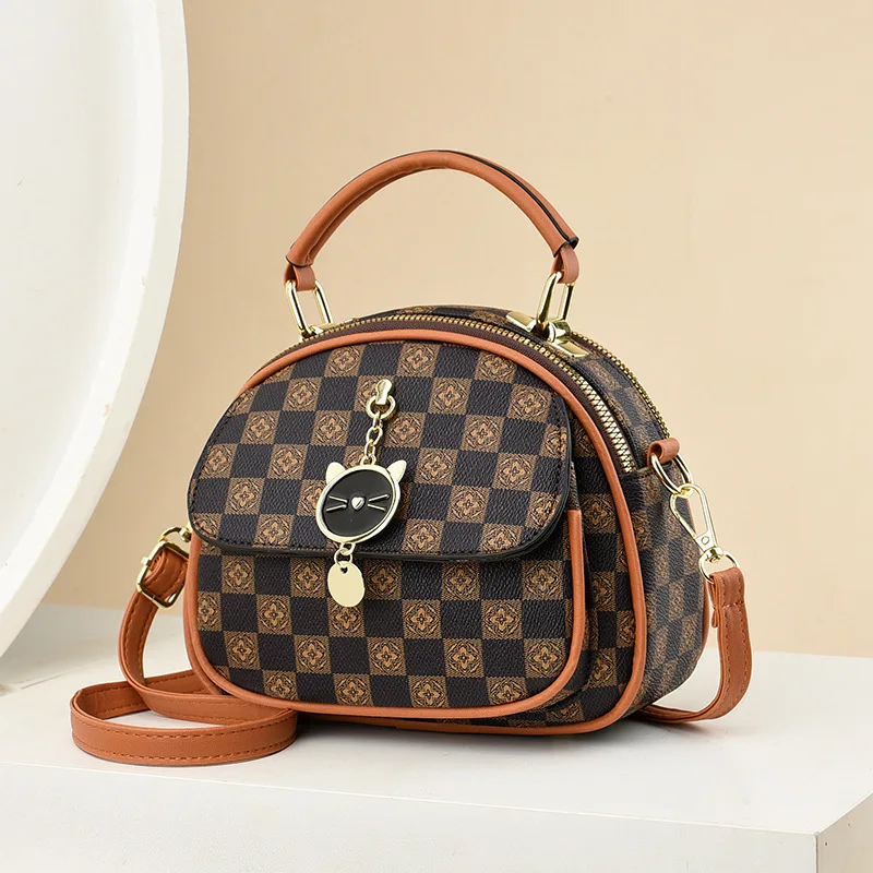 2025 PU Box Crossbody Bag | Tassel Print Mini Shoulder Bag with Zipper Pockets | Coffee/Khaki Summer Women Purse
2025 PU Box Crossbody Bag | Tassel Print Mini Shoulder Bag with Zipper Pockets | Coffee/Khaki Summer Women Purse