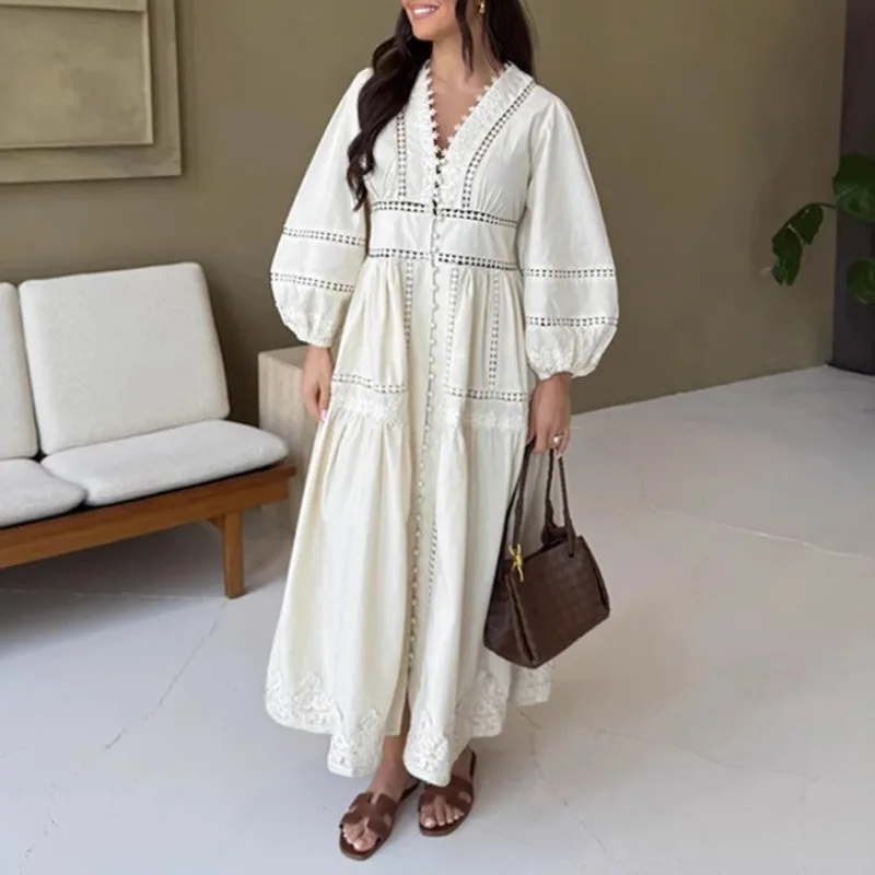 2025 Summer Autumn Solid Patchwork Lace Loose Casual Maxi Dress Women V Neck Full Sleeve Single Breasted Streetwear Dresses
2025 Summer Autumn Solid Patchwork Lace Loose Casual Maxi Dress Women V Neck Full Sleeve Single Breasted Streetwear Dresses