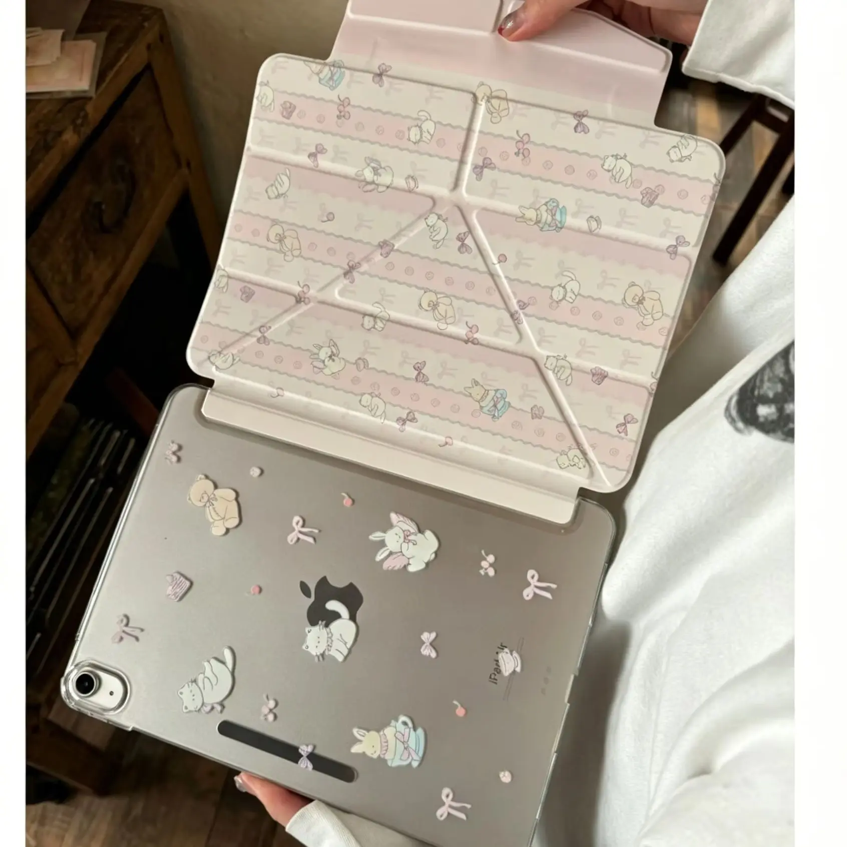 Korean Pink Lace Bear Cat Angel Rabbit Cover For iPad Pro 13 11th M5 M4 12.9 A16 10 8 7 9th 10th Air 11 M2 M3 Mini Tablet Case
Korean Pink Lace Bear Cat Angel Rabbit Cover For iPad Pro 13 11th M5 M4 12.9 A16 10 8 7 9th 10th Air 11 M2 M3 Mini Tablet Case