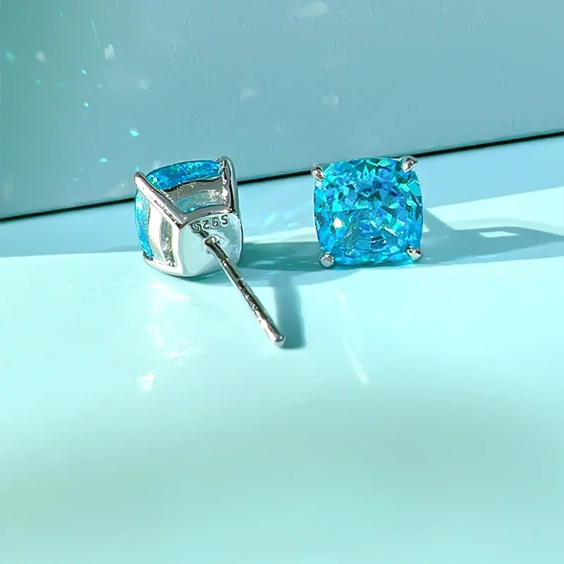925 pure silver ear nail nourishes high-end feeling, simple and compact, fashionable and sweet wedding
925 pure silver ear nail nourishes high-end feeling, simple and compact, fashionable and sweet wedding