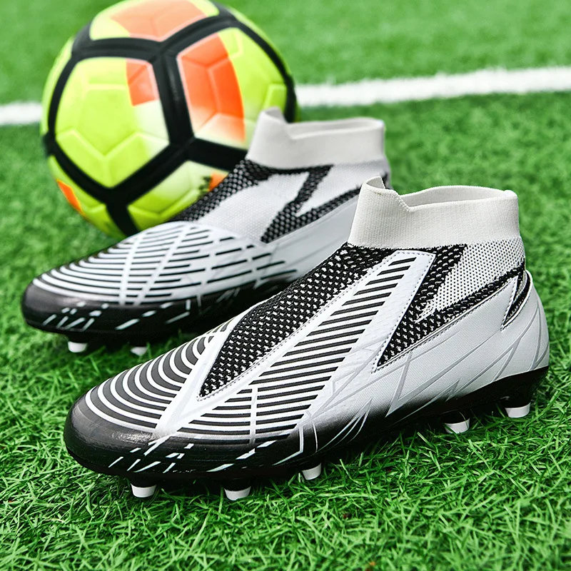 New Football Boots for Men Women High Quality Soccer Cleat Teenager Anti-slip Outdoor Sports Sneakers
New Football Boots for Men Women High Quality Soccer Cleat Teenager Anti-slip Outdoor Sports Sneakers