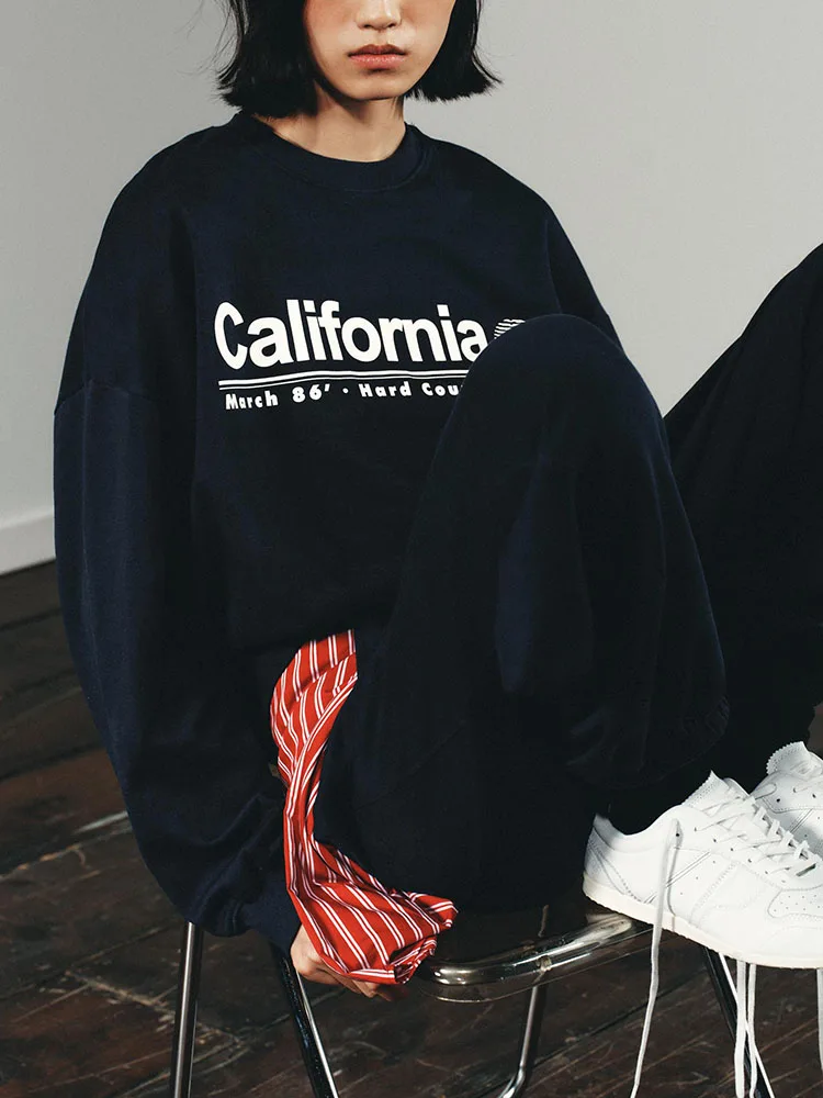 Милый круглый свитшот и спортивные брюки, женское новое поступление, осень 2022, удобный повседневный наряд в этническом стиле
Милый круглый свитшот и спортивные брюки, женское новое поступление, осень 2022, удобный повседневный наряд в этническом стиле