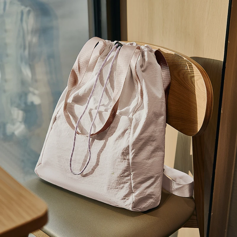New Fashion Korean Women's Backpack Large Capacity Travel Backpack School Bag Girls Tote Bag Sports Tennis Volleyball Backpack
New Fashion Korean Women's Backpack Large Capacity Travel Backpack School Bag Girls Tote Bag Sports Tennis Volleyball Backpack