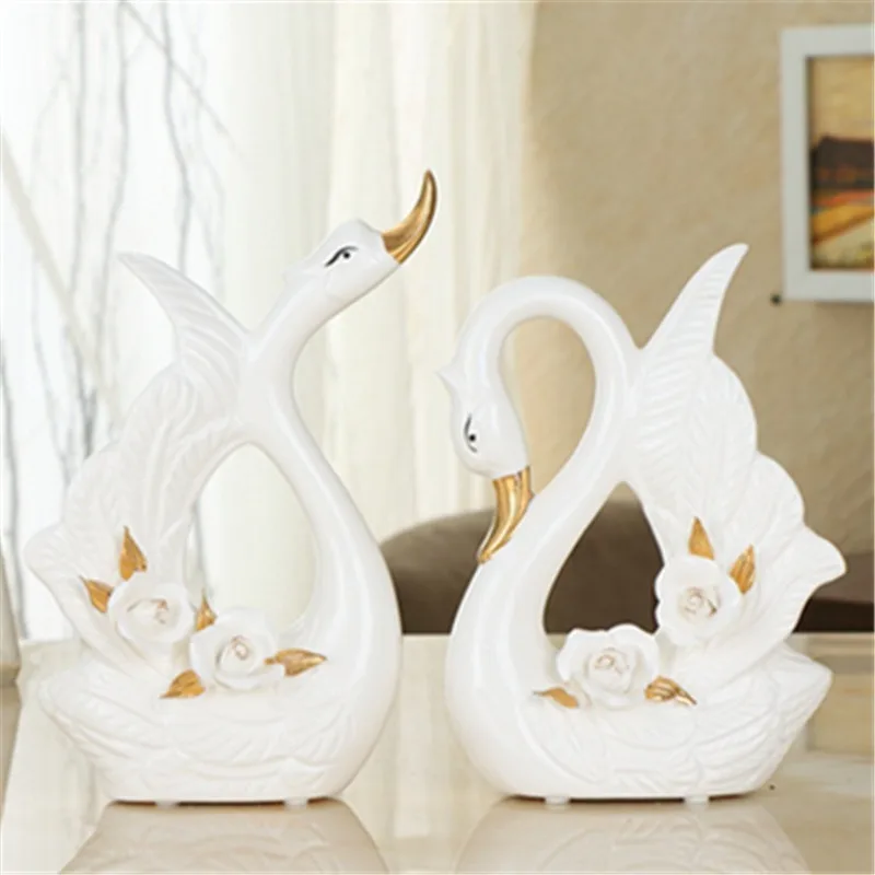 A Pair White Swan Lovers Home Decor Ceramic Crafts Porcelain Animal Figurines Wedding Decoration Lovers Gift
A Pair White Swan Lovers Home Decor Ceramic Crafts Porcelain Animal Figurines Wedding Decoration Lovers Gift