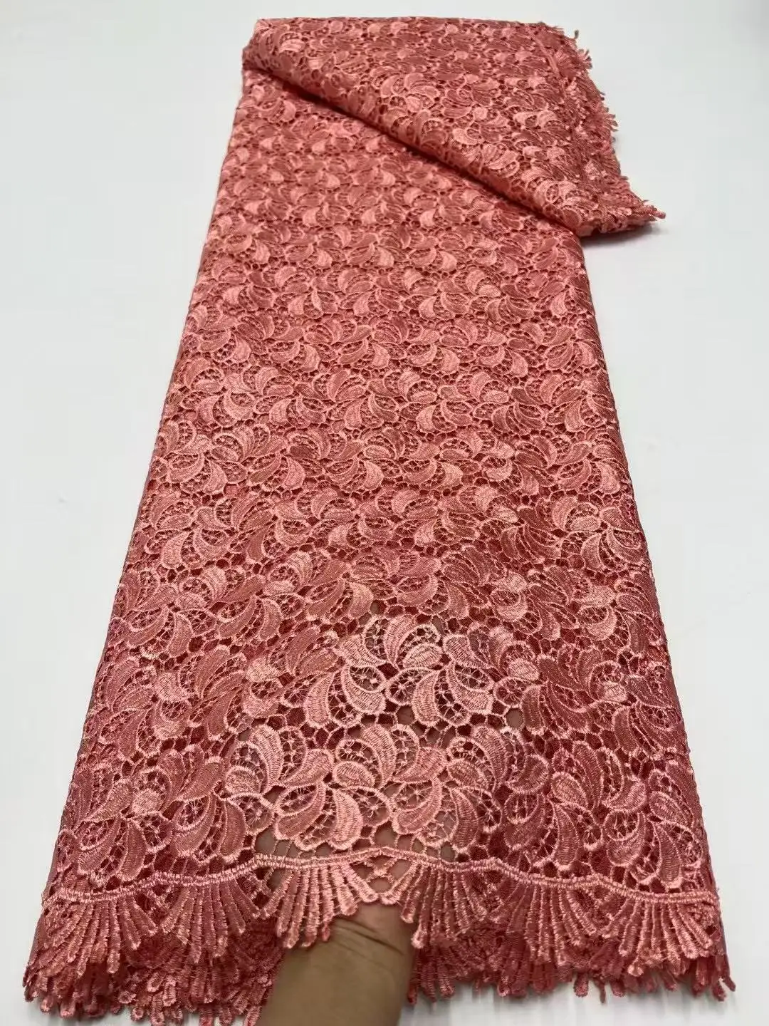 African Guipure Cord Lace Fabric 2025 High Quality Water Soluble French Lace Fabric For Woman Birthday Party Dresses
African Guipure Cord Lace Fabric 2025 High Quality Water Soluble French Lace Fabric For Woman Birthday Party Dresses