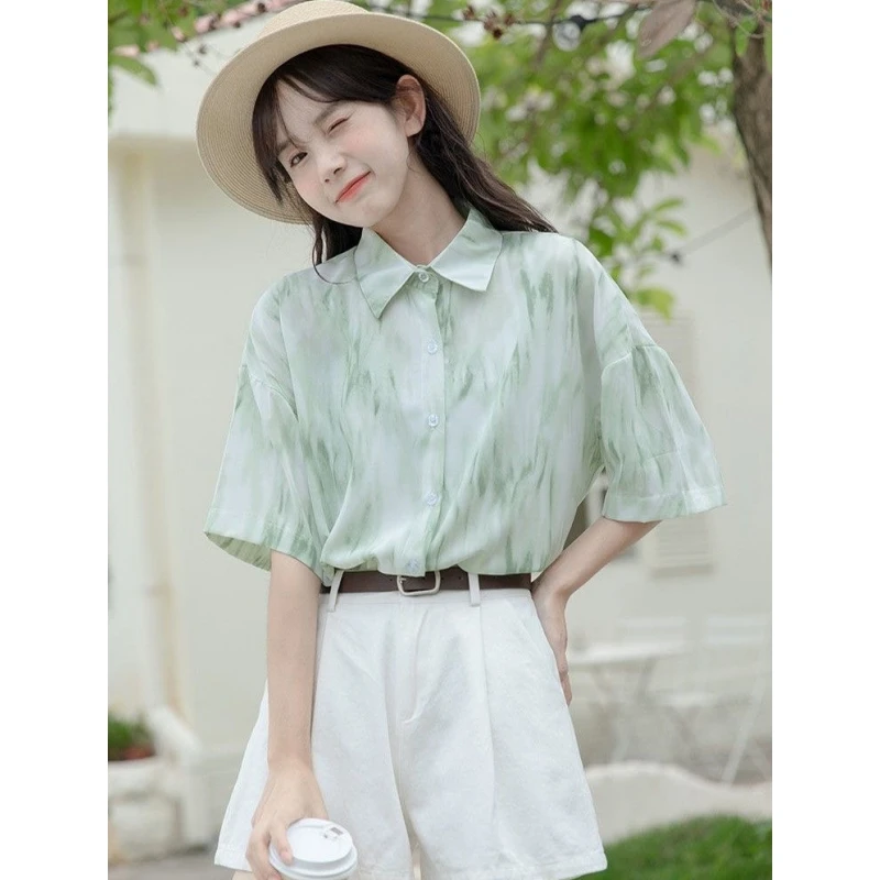 Women's Summer Fashion Green Loose Shirts White Short Pants Two Piece Suits Lady Casual Joker Blouse Trousers Matching Sets 2025
Women's Summer Fashion Green Loose Shirts White Short Pants Two Piece Suits Lady Casual Joker Blouse Trousers Matching Sets 2025