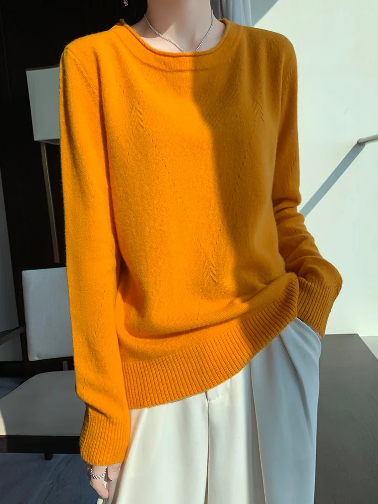 Women's Round Neck Sweater, Monochromatic Wool Sweater, Casual and Fashionable, Rolled Edge
Women's Round Neck Sweater, Monochromatic Wool Sweater, Casual and Fashionable, Rolled Edge