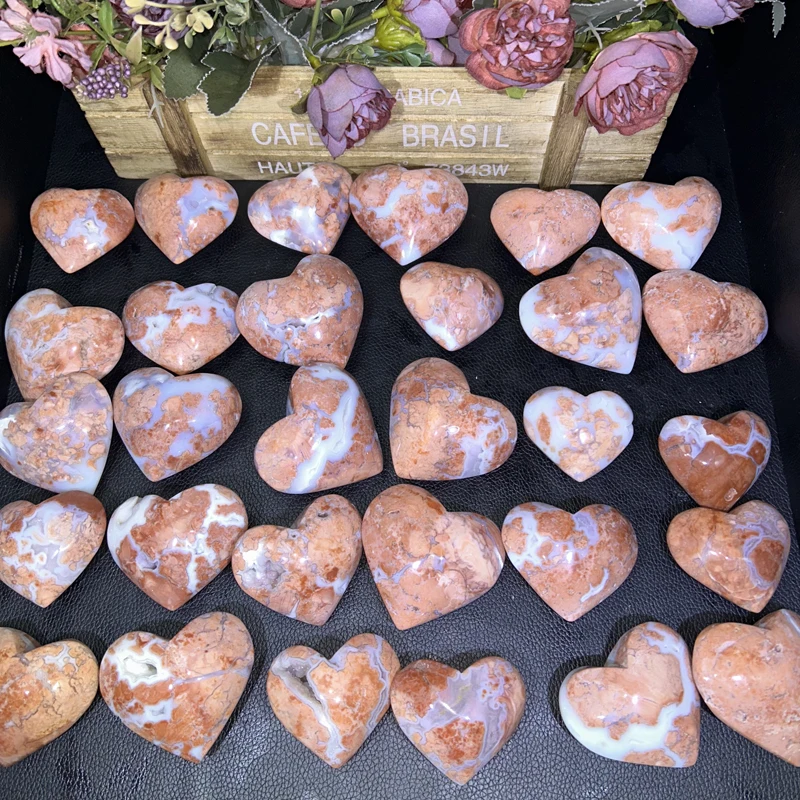 Hot Selling Crystal Healing Stones Petal Agate Hearts Semi-precious Pink Agate Heart for Meditation Gifts
Hot Selling Crystal Healing Stones Petal Agate Hearts Semi-precious Pink Agate Heart for Meditation Gifts