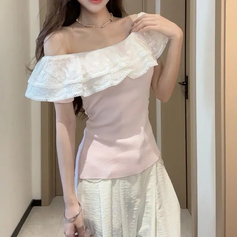 French sexy ruffled one shoulder T-shirt for women in summer, fashionable and versatile design, slim fit and soft top new style
French sexy ruffled one shoulder T-shirt for women in summer, fashionable and versatile design, slim fit and soft top new style
