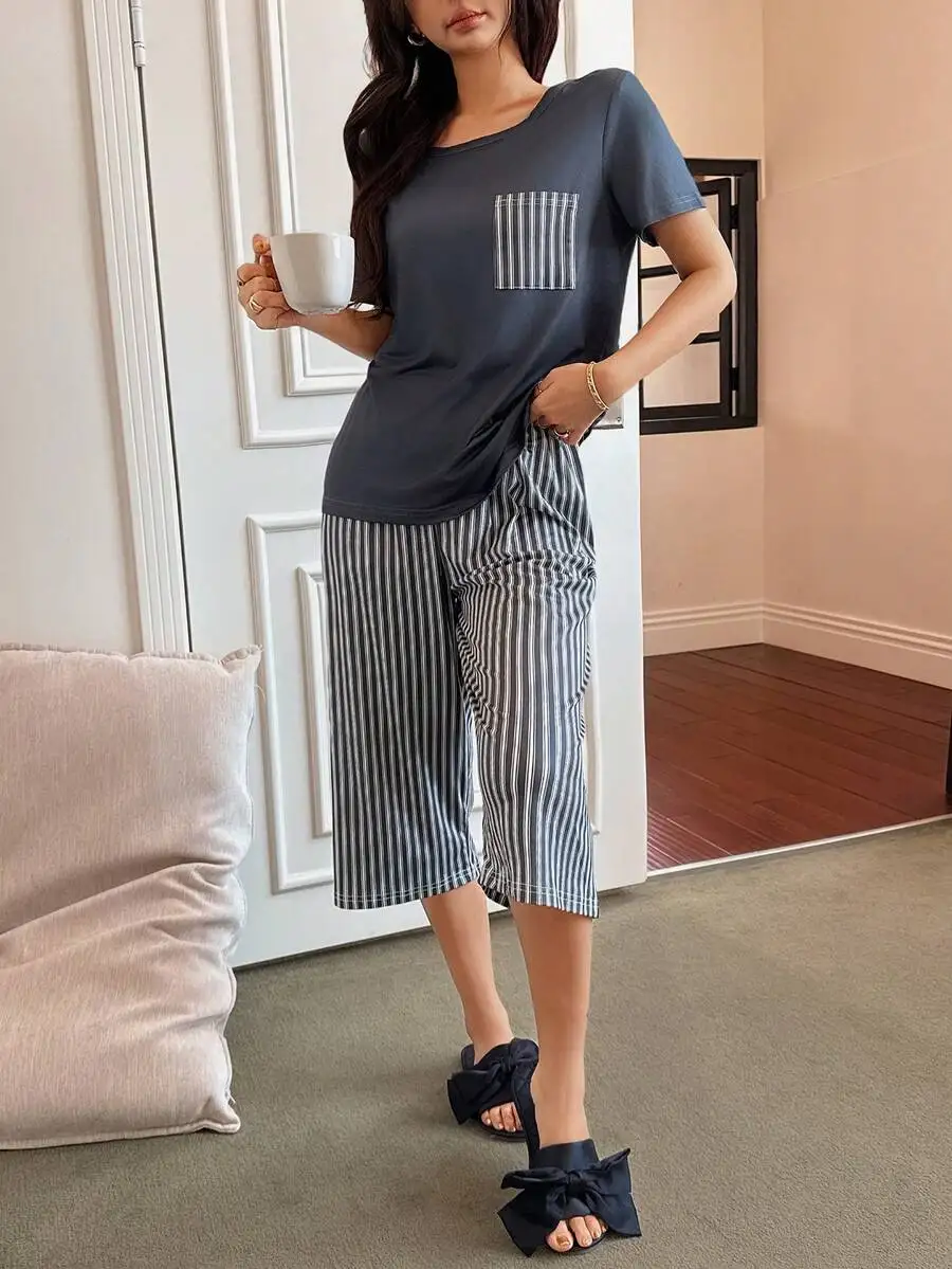 Womens Casual Striped Pocket Round Neck Short Sleeve Capri Pajama Set
Womens Casual Striped Pocket Round Neck Short Sleeve Capri Pajama Set