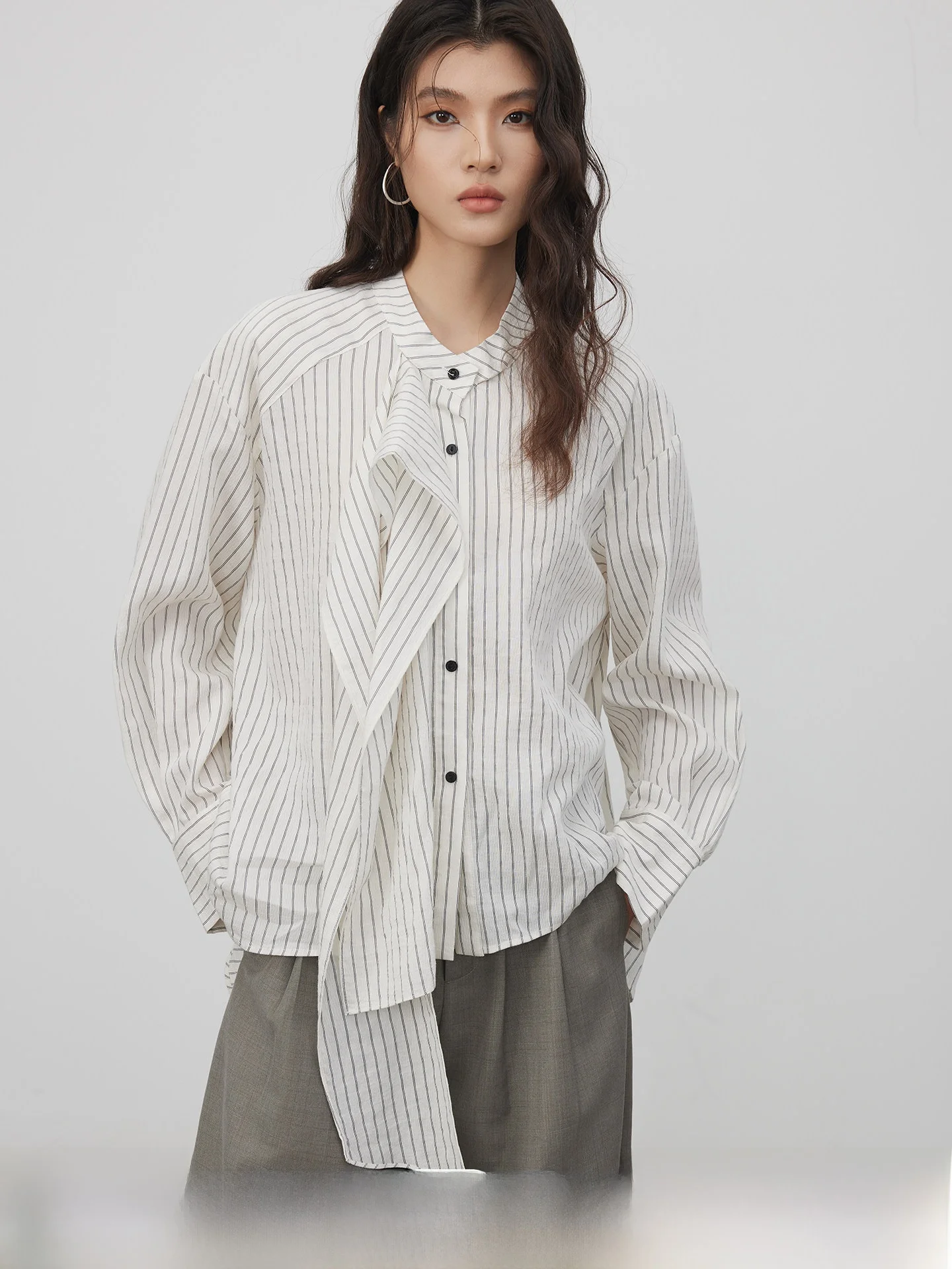 KEARA Women's Long Sleeve Shirt Spring Design Loose Personality Sash Striped Top Breathable Comfortable French Style Fashion
KEARA Women's Long Sleeve Shirt Spring Design Loose Personality Sash Striped Top Breathable Comfortable French Style Fashion