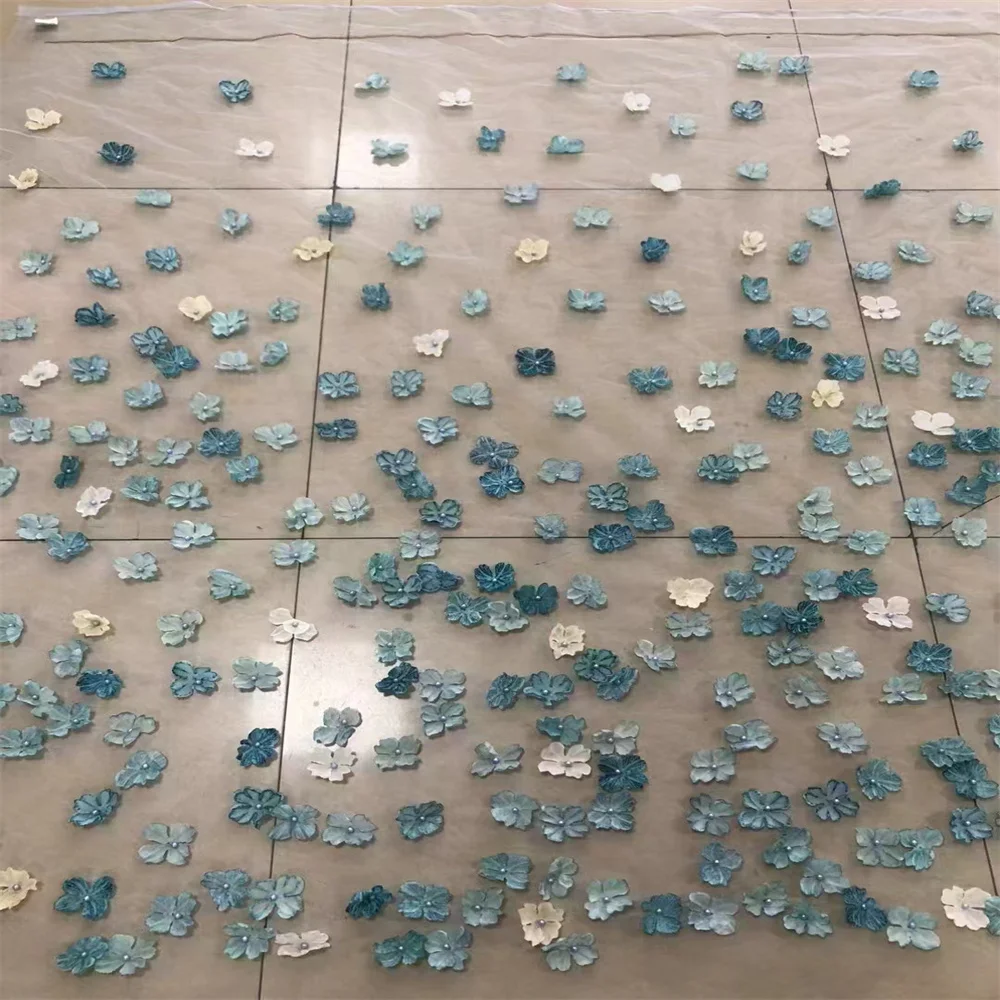 Latest 2024 High Quality 3D Flower African Net Lace Fabric Mesh Luxury Beaded Embroidered Tulle Fabric for Bridal Sewing Dresses
Latest 2024 High Quality 3D Flower African Net Lace Fabric Mesh Luxury Beaded Embroidered Tulle Fabric for Bridal Sewing Dresses