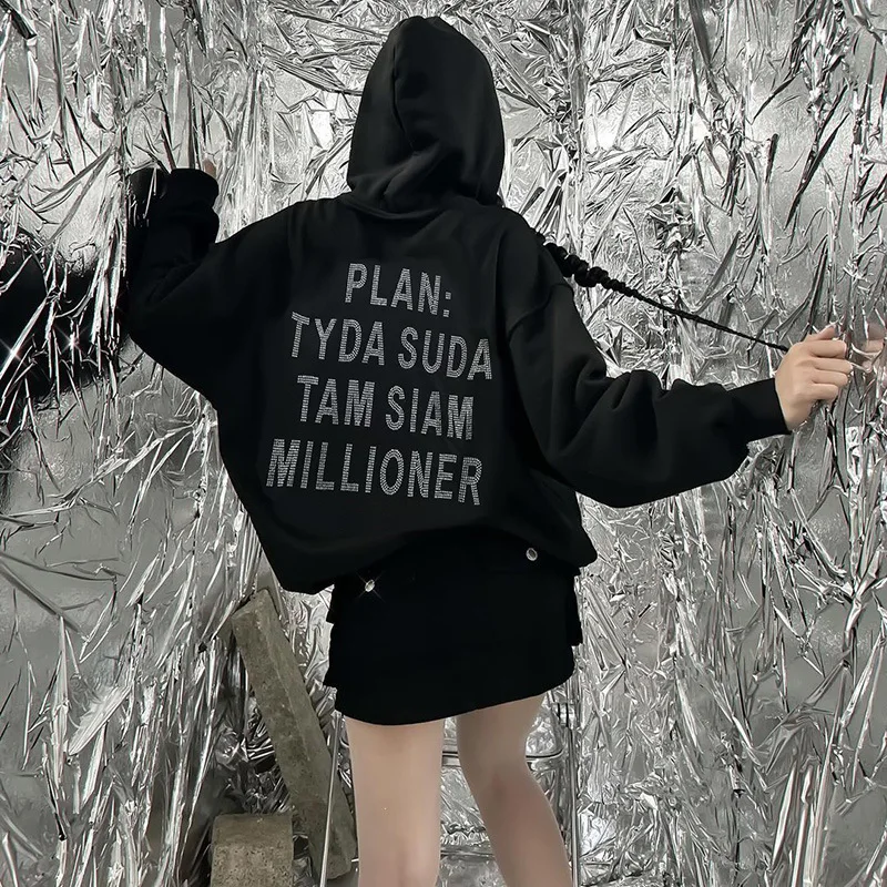 New oversize letter hot diamond hoodie autumn and winter street clothing women's loose casual pullover sweater Y2k top
New oversize letter hot diamond hoodie autumn and winter street clothing women's loose casual pullover sweater Y2k top