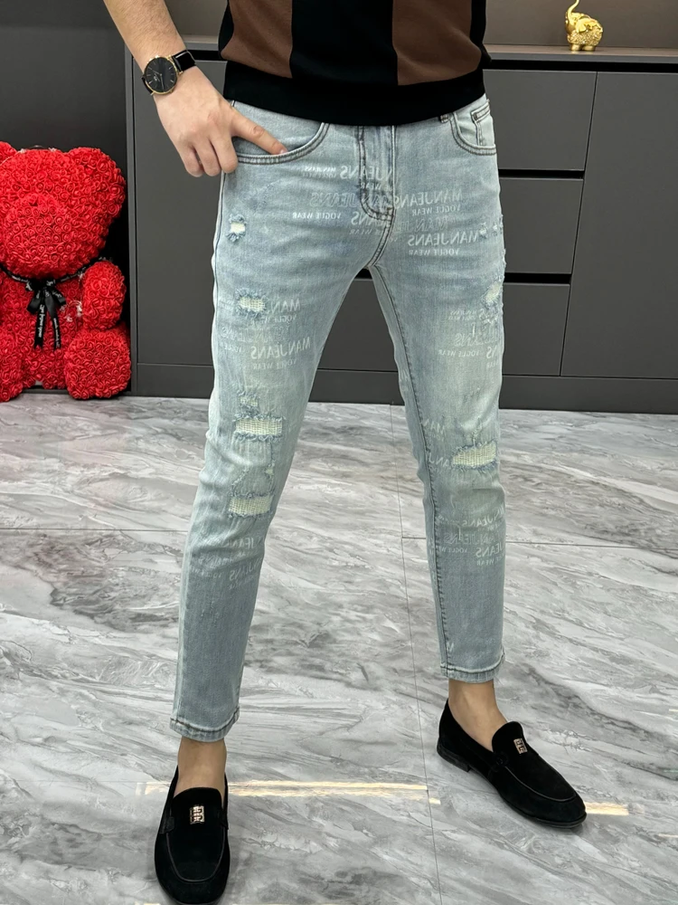Youthful Straight Leg Men's Jeans Nine-Tenths Printed Lightweight Slim Fit Casual Trousers Wear Resistant Faionable Spring
Youthful Straight Leg Men's Jeans Nine-Tenths Printed Lightweight Slim Fit Casual Trousers Wear Resistant Faionable Spring