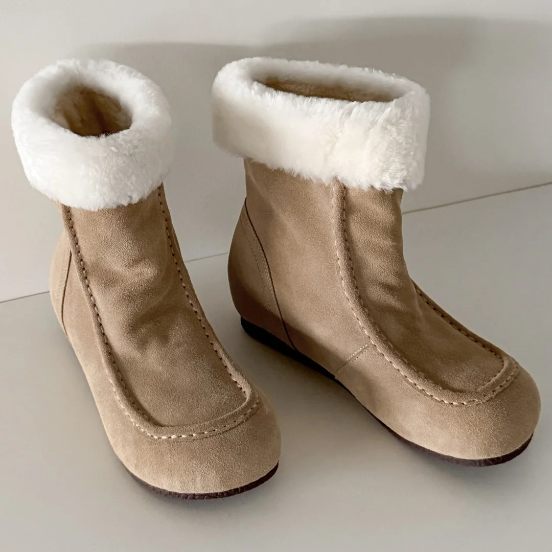 Women's natural suede leather wool patchwork round toe warm plush slip-on winter ankle snow boots high quality casual short boot
Women's natural suede leather wool patchwork round toe warm plush slip-on winter ankle snow boots high quality casual short boot