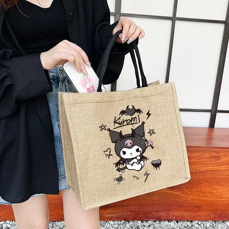 Kuromi Beach Bag for Women Burlap Tote Beach Shoulder Bag Cartoon Handbag Containers with Handles Reusable Cute Tote Gift Bags
Kuromi Beach Bag for Women Burlap Tote Beach Shoulder Bag Cartoon Handbag Containers with Handles Reusable Cute Tote Gift Bags