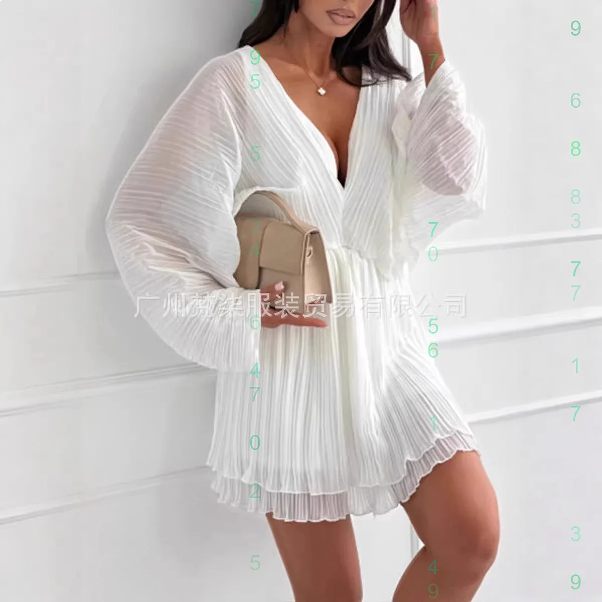 Sexy V Neck Chiffon Pleated Dress Long Sleeve Beach Vacation Dresses Spring Summer
Sexy V Neck Chiffon Pleated Dress Long Sleeve Beach Vacation Dresses Spring Summer