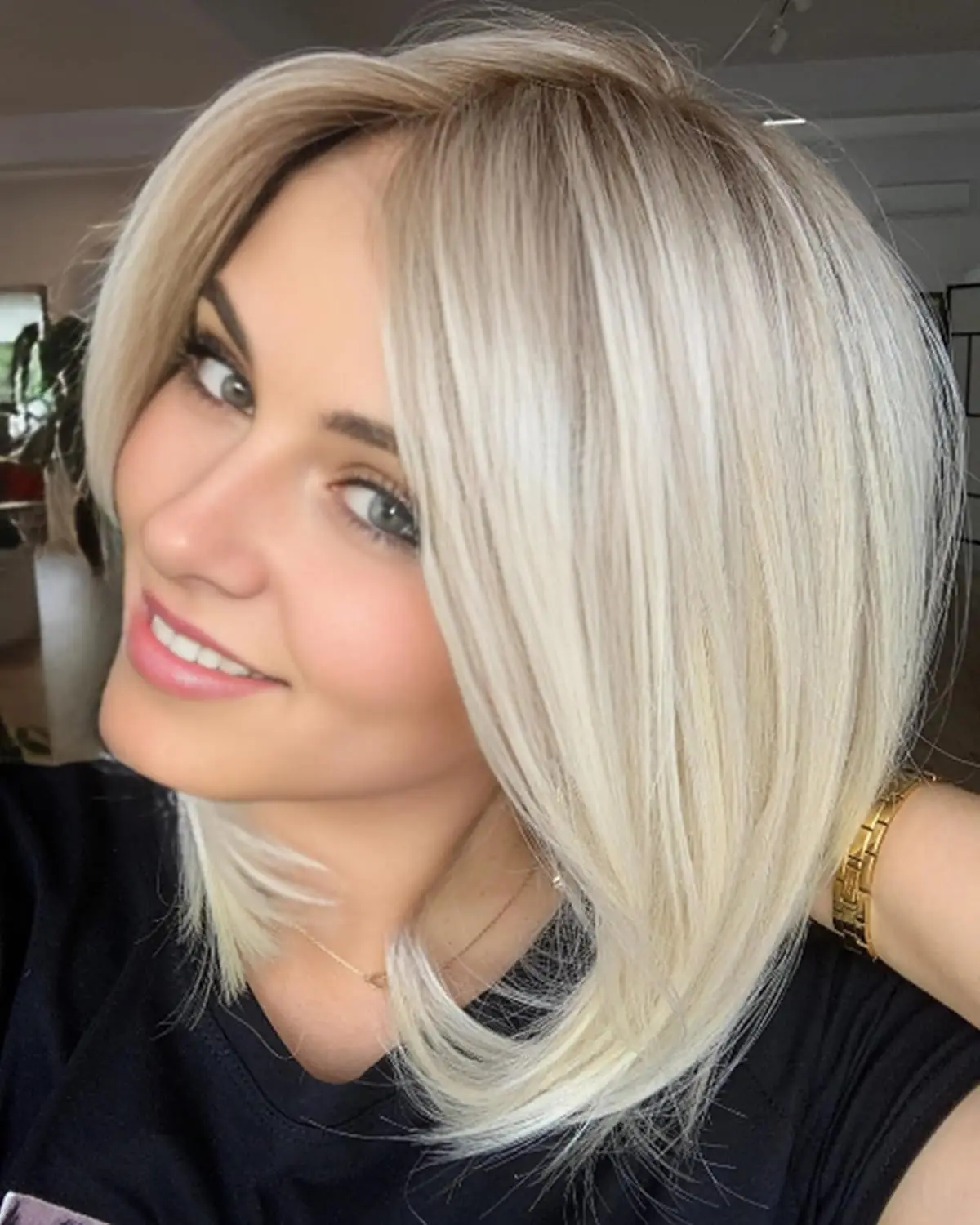 Short Platinum Blonde Bob Wigs for White Women Ombre Blonde Wig with Brown Roots Straight Heat Synthetic Daily Party Wig(10Inch)
Short Platinum Blonde Bob Wigs for White Women Ombre Blonde Wig with Brown Roots Straight Heat Synthetic Daily Party Wig(10Inch)