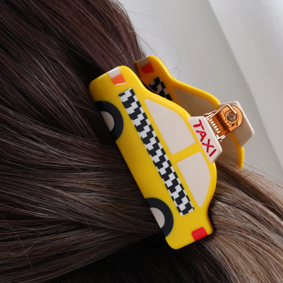1pc Cartoon Acetate Hair Claw Clip Yellow Taxi Shaped Hair Claw Clips Non-Slip Strong Hold Jaw Clips Headwear for Women
1pc Cartoon Acetate Hair Claw Clip Yellow Taxi Shaped Hair Claw Clips Non-Slip Strong Hold Jaw Clips Headwear for Women